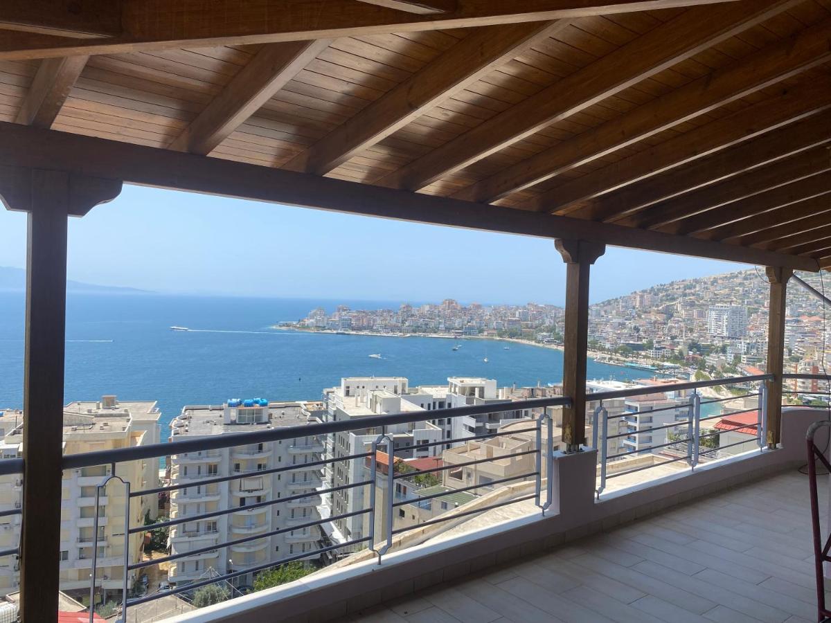 Blue Breeze Attic Apartments Sarandë Exterior foto